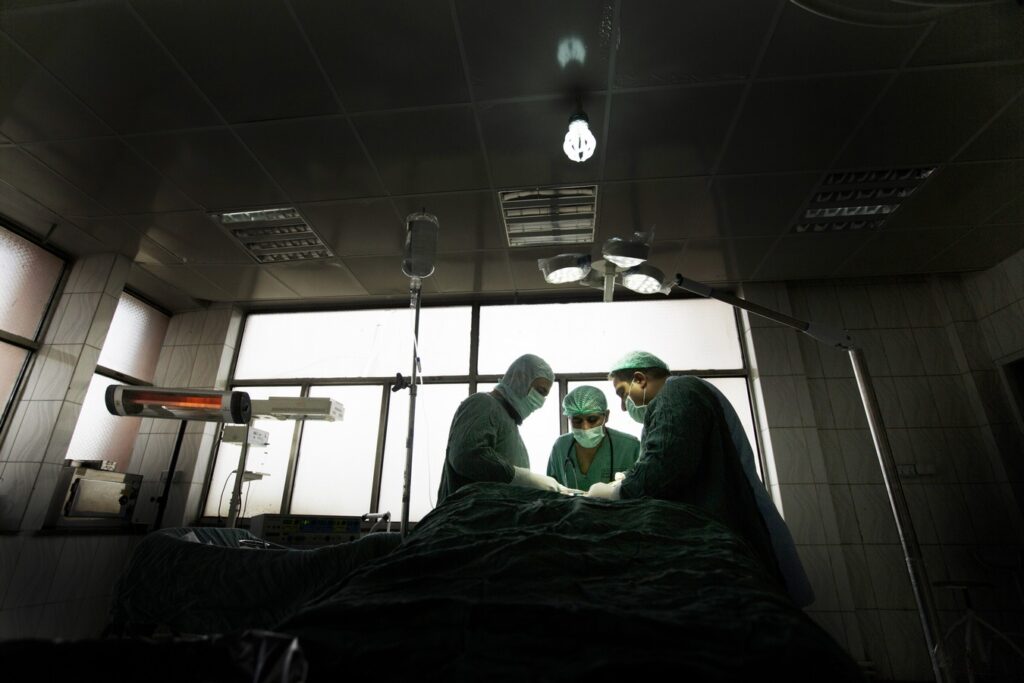 Burn-unit-in-Indira-Ghandi-childrens-hospital-in-Afghanistan-2019-01